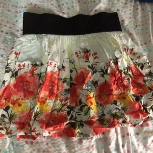 comfortable floral skirt